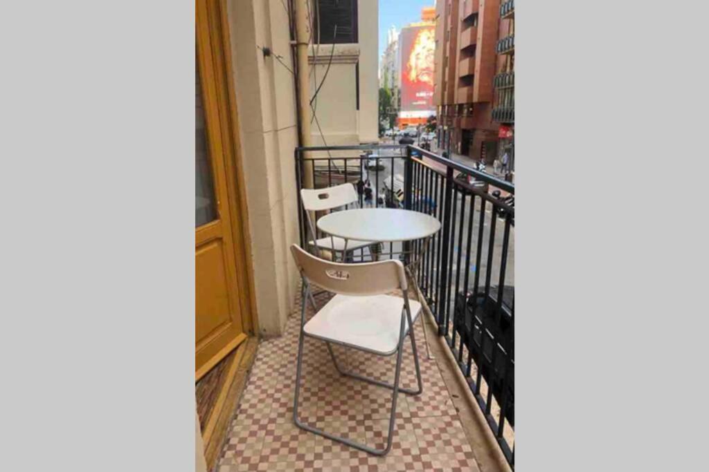 Acogedor Apartamento En Ruzafa-Centro Valencia Eksteriør billede